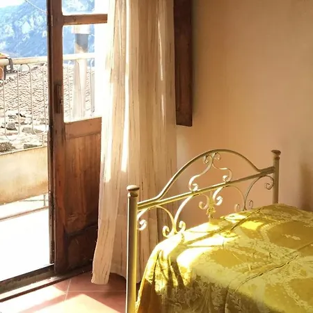 Gasthof Casa Mastrota - Quercia 3*